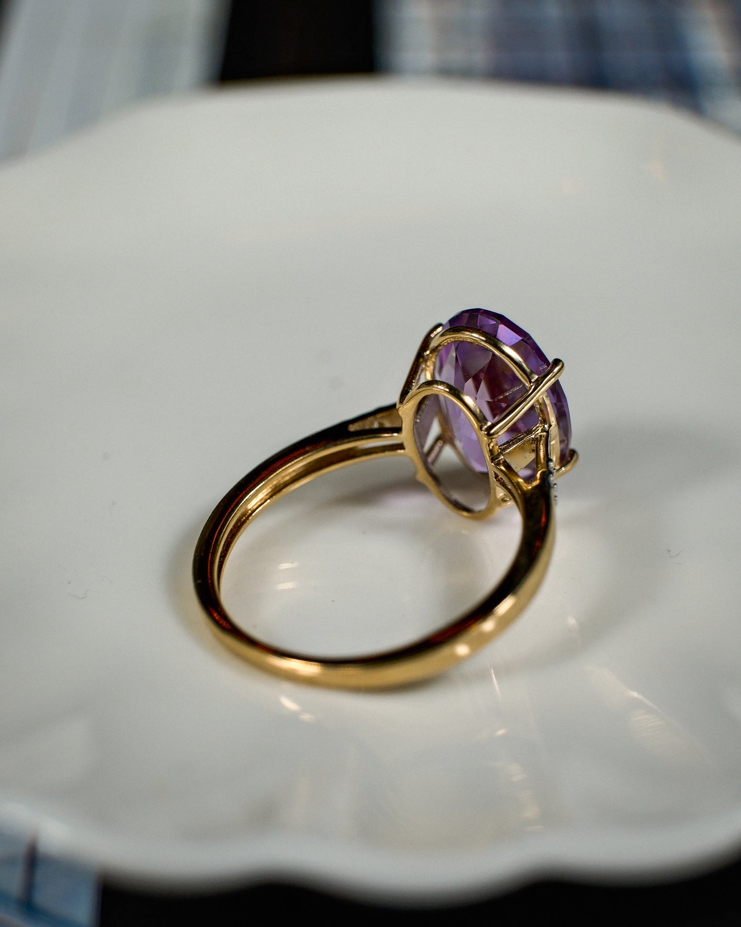 Leonora • Vintage Amethist & Diamant Solitair