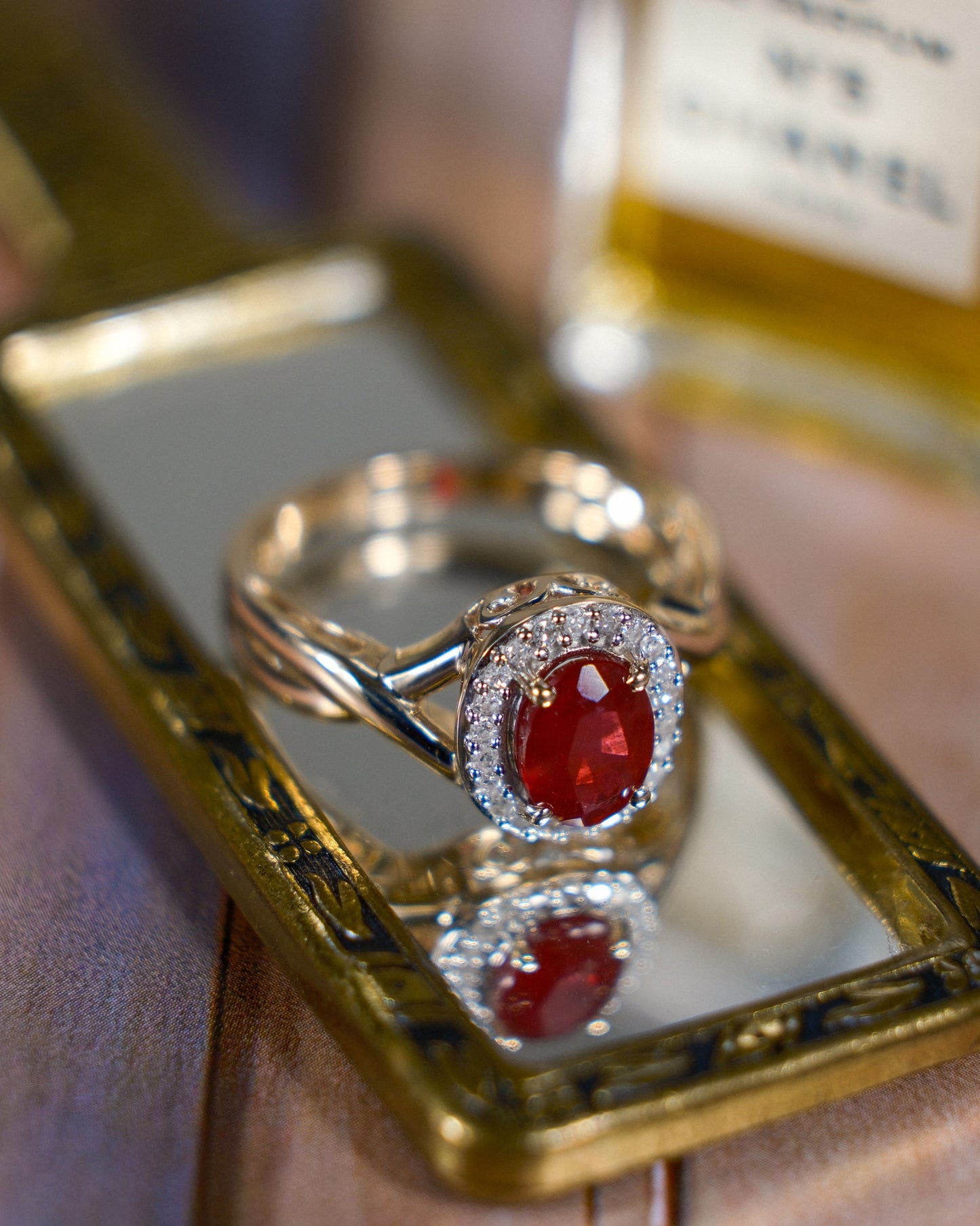 Allegra • Vintage Robijn & Diamant Cluster