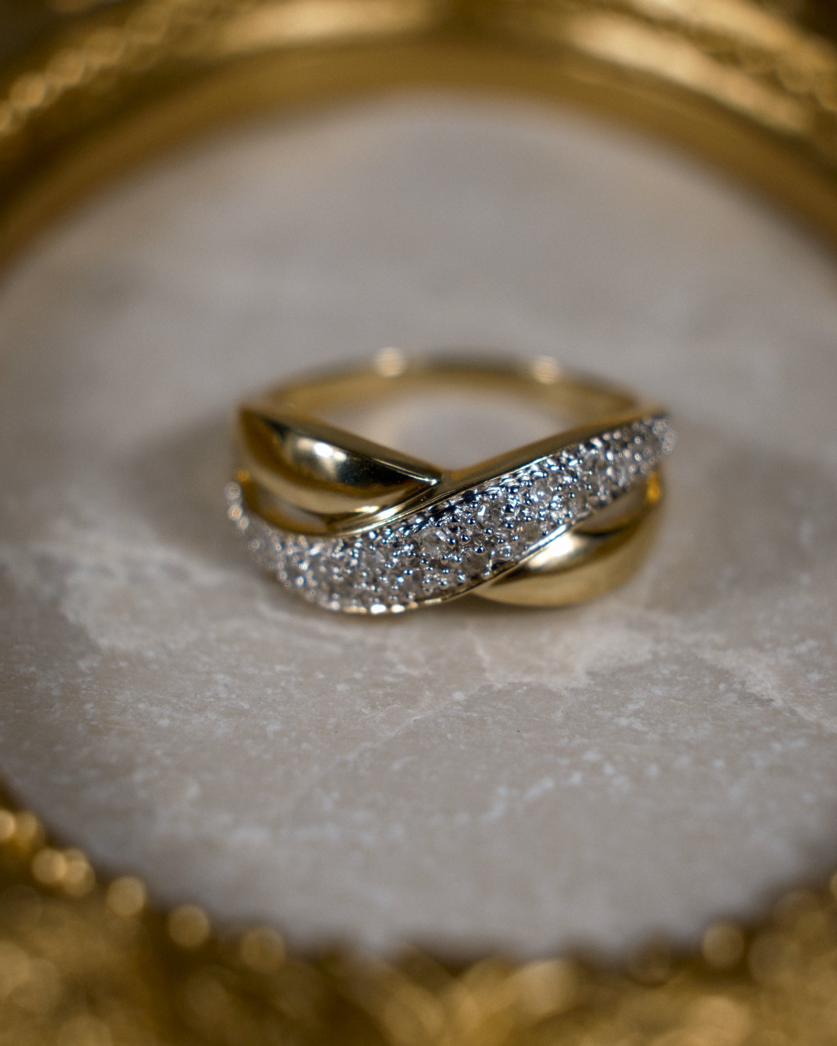 Amara • Vintage Diamant Cross Over