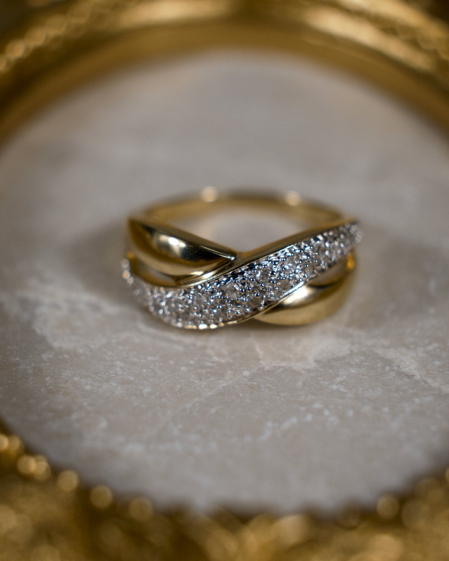 Amara • Vintage Diamant Cross Over