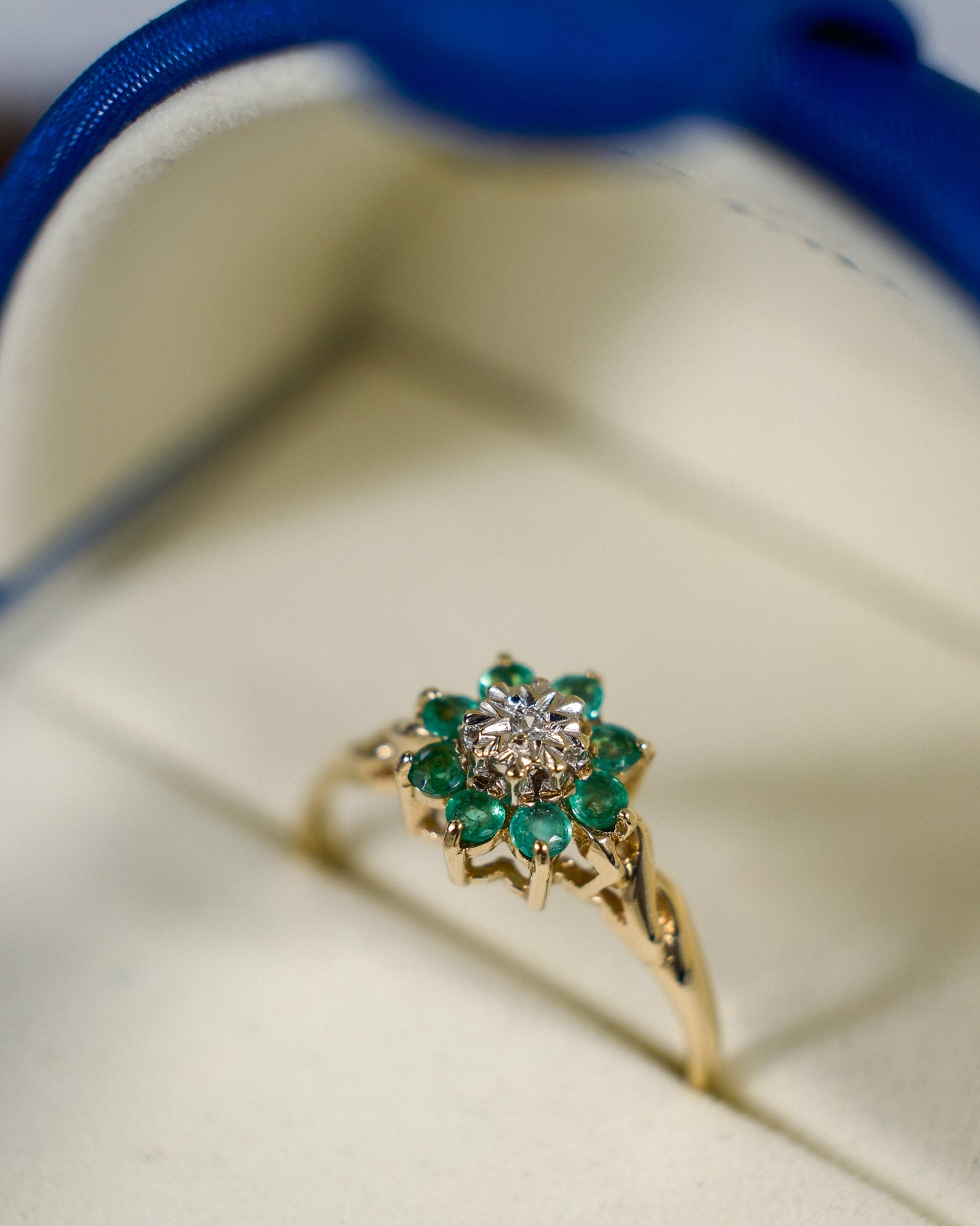 Calandra • Vintage Smaragd & Diamant Cluster