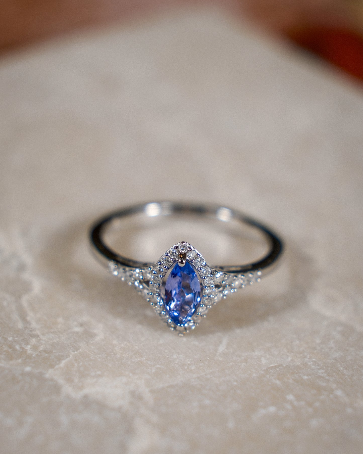 Celeste • Vintage Tanzaniet & Diamant Cluster