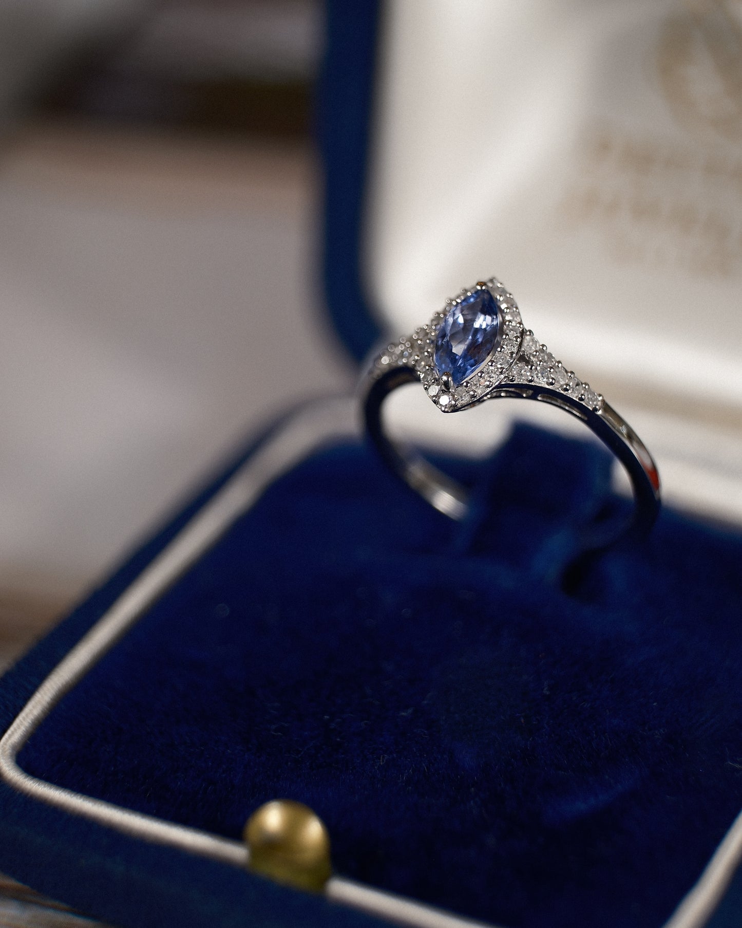 Celeste • Vintage Tanzaniet & Diamant Cluster