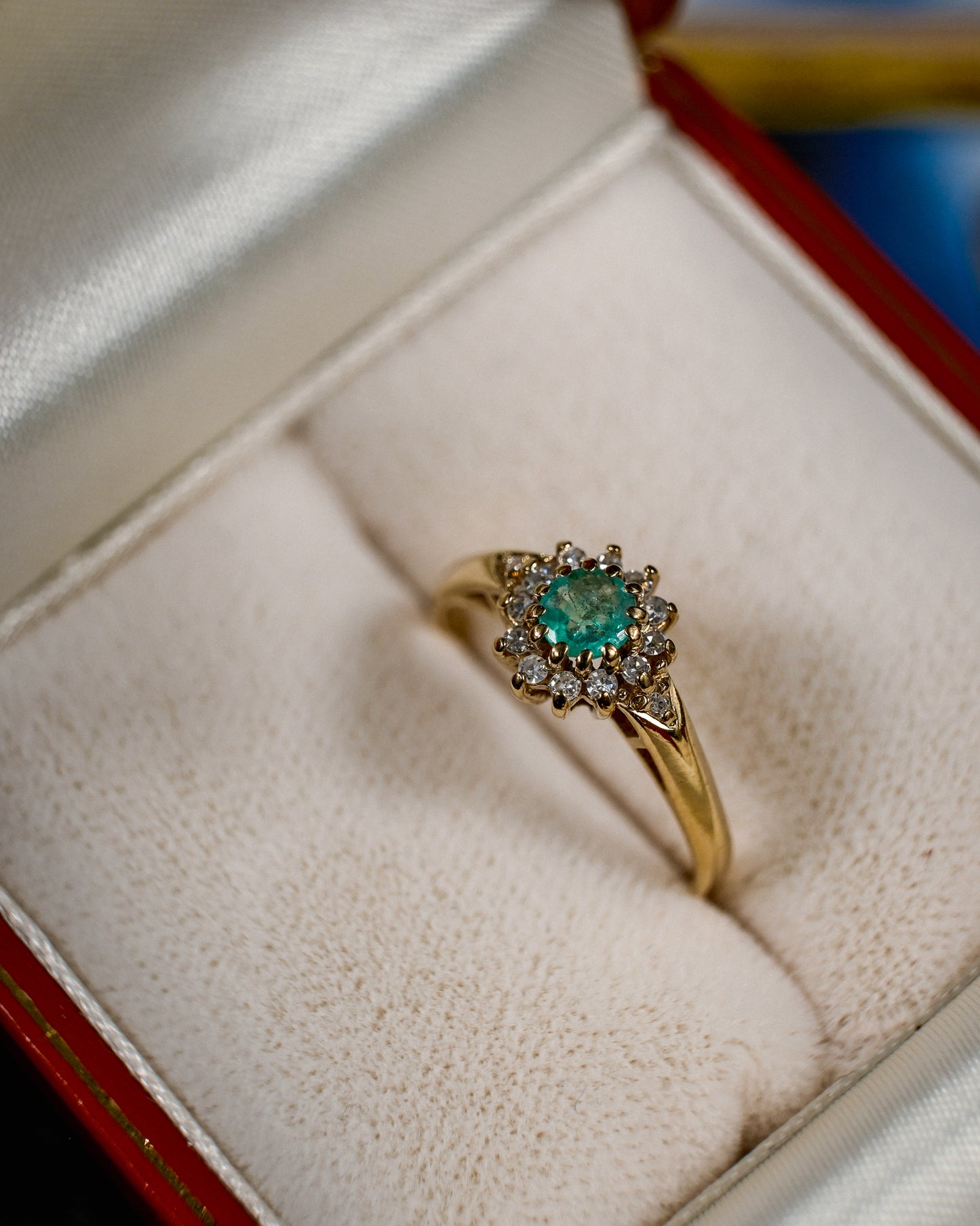 Inès • Vintage Smaragd & Diamant Cluster
