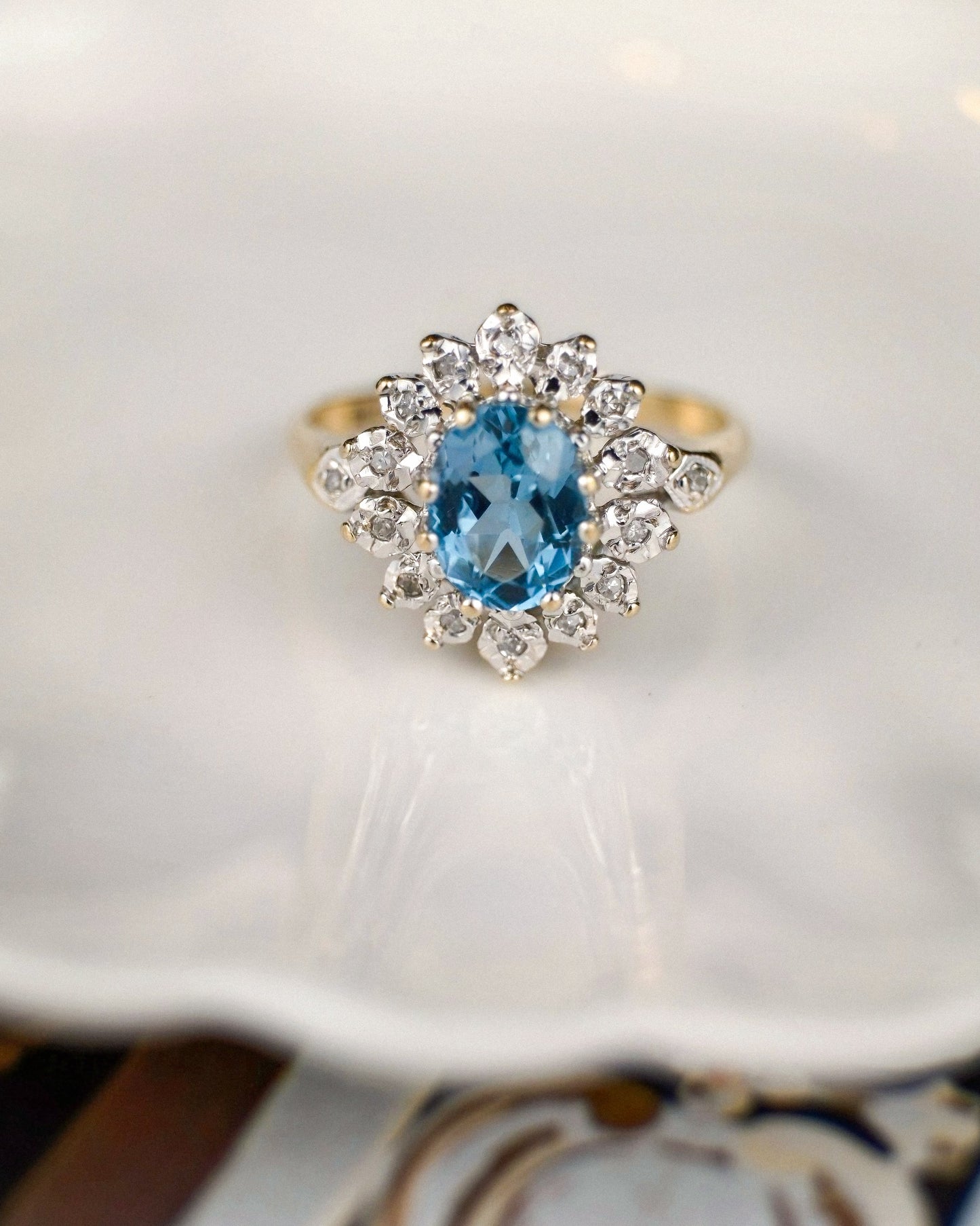 Isolde • Vintage Topaas & Diamant Cluster