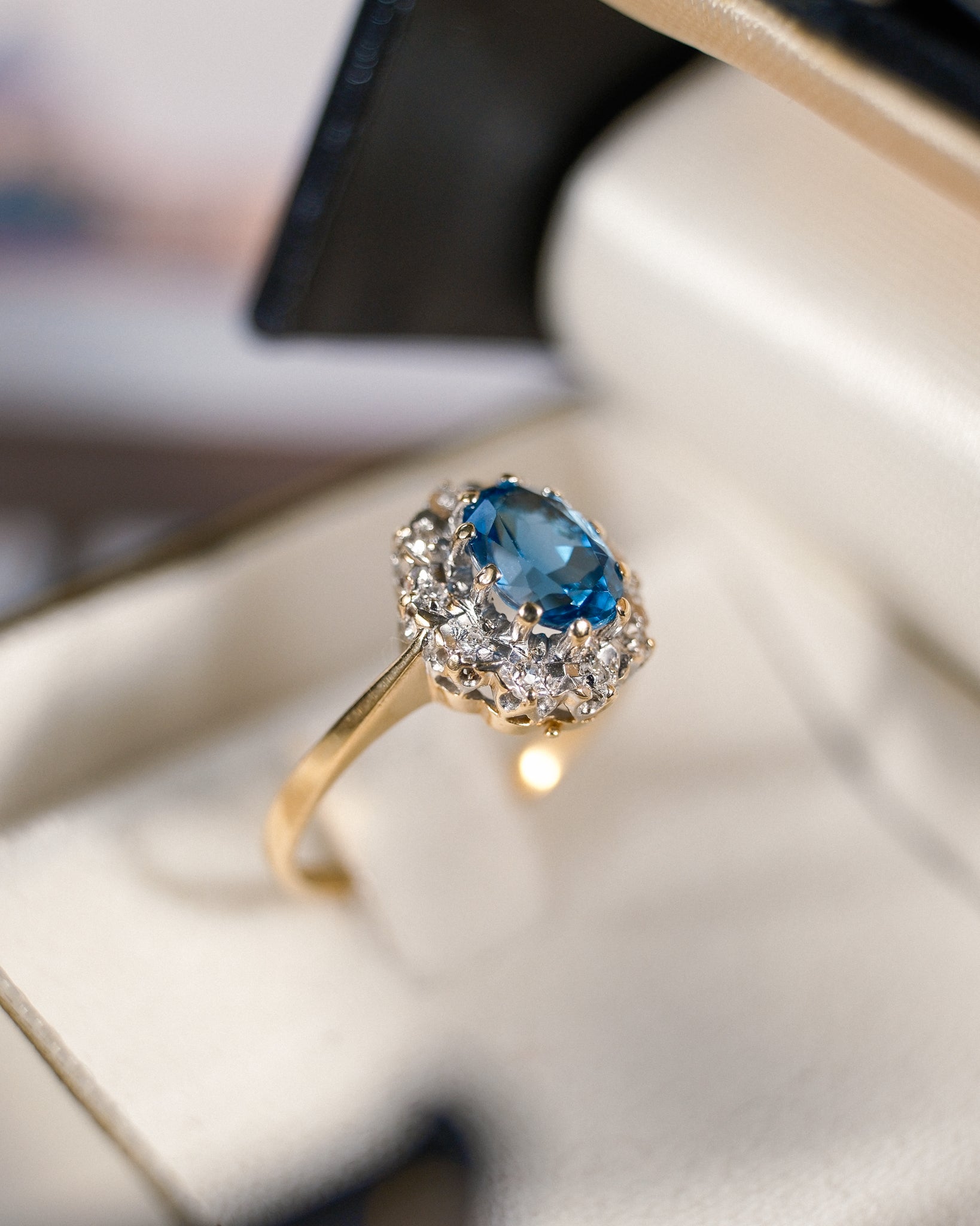 Giada • Vintage Topaas & Diamant Cluster