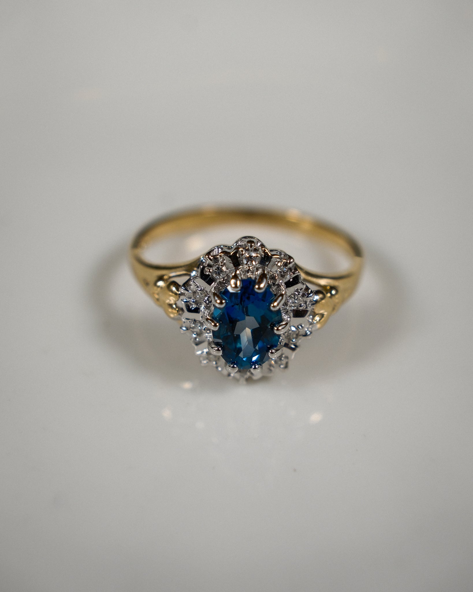 Helena • Vintage Topaas & Diamant Cluster