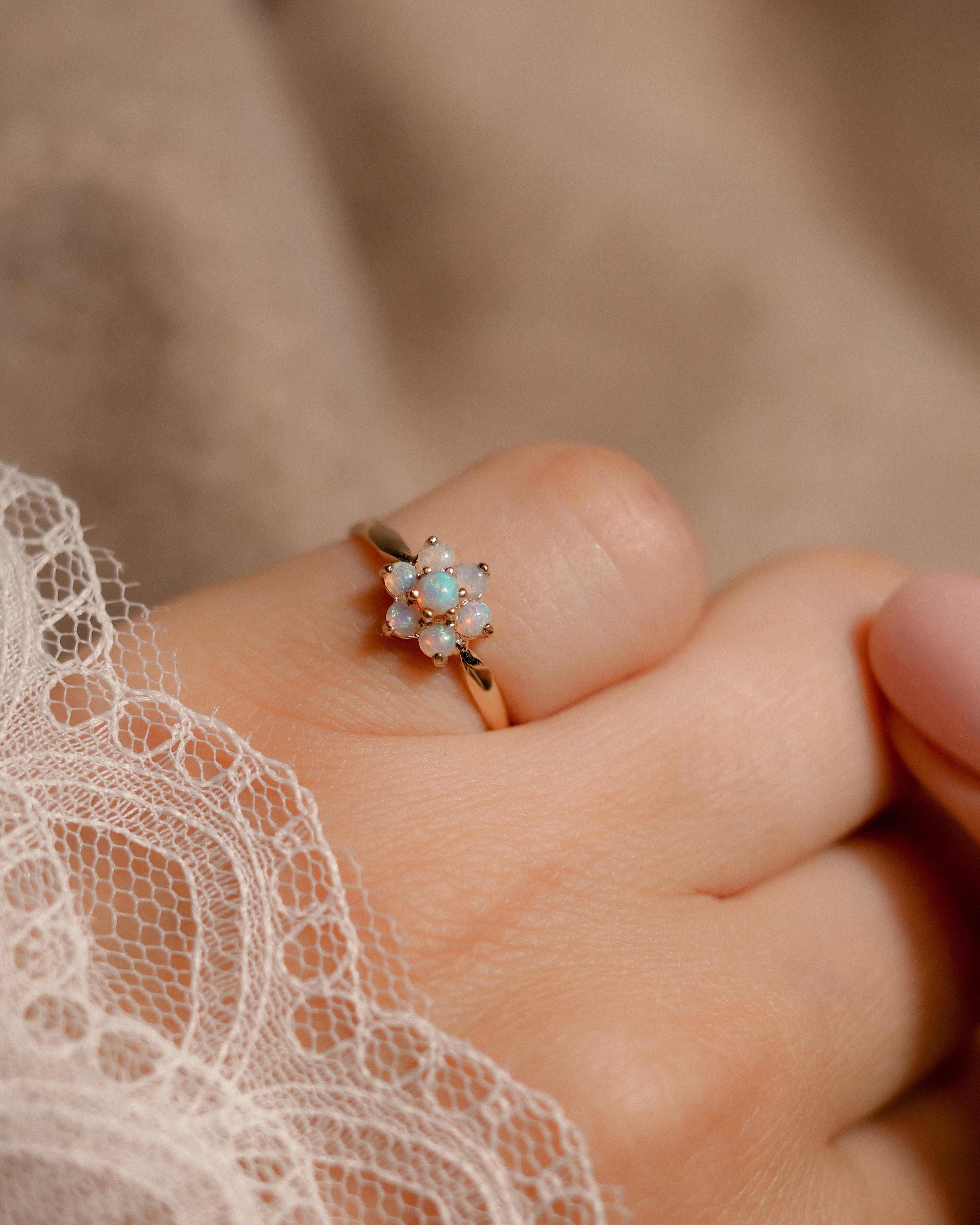 Adrienne • Vintage Opaal Cluster Ring