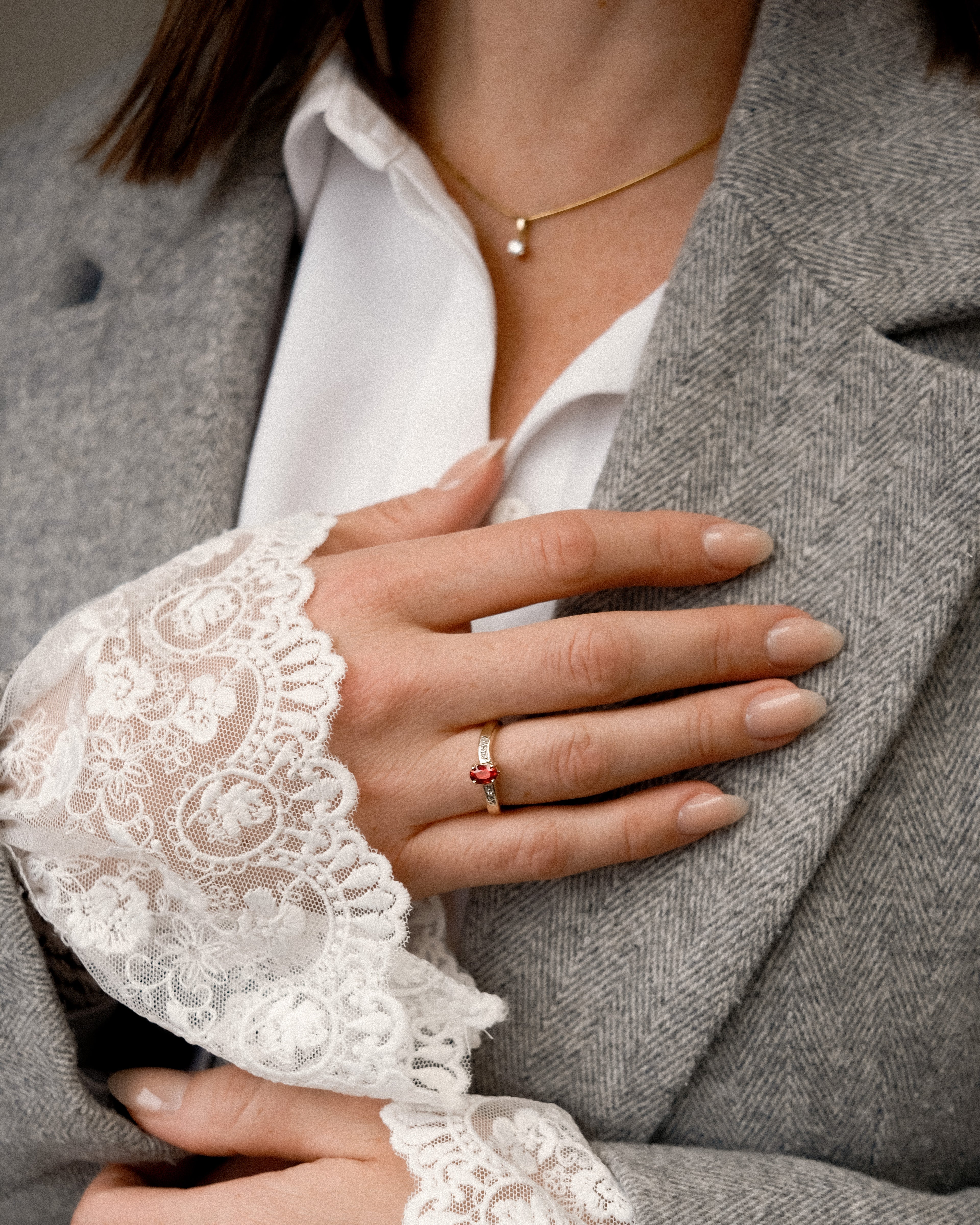 Elowise • Vintage Granaat & Diamant Dress Ring