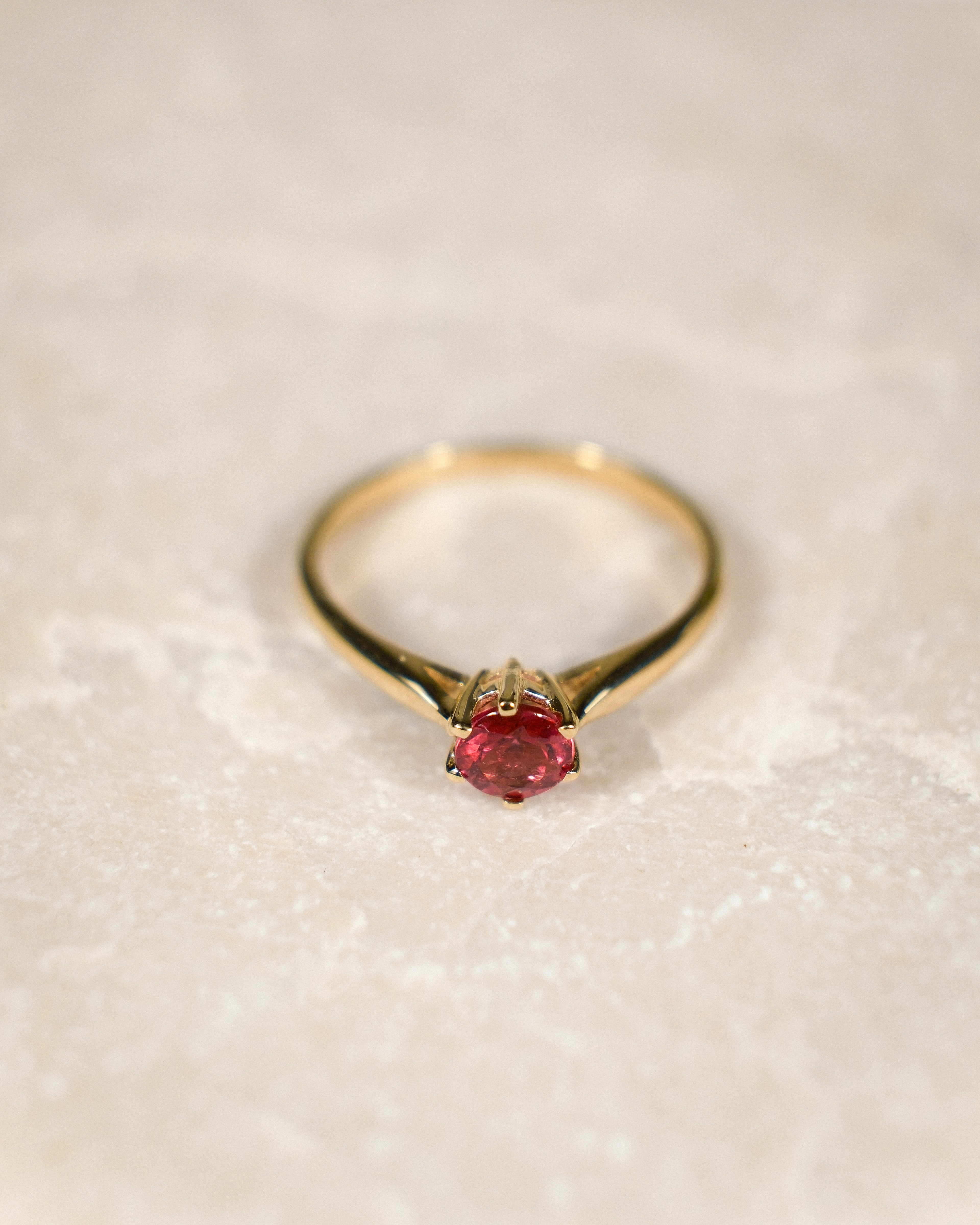 Floriane • Vintage Topaas Solitaire Ring