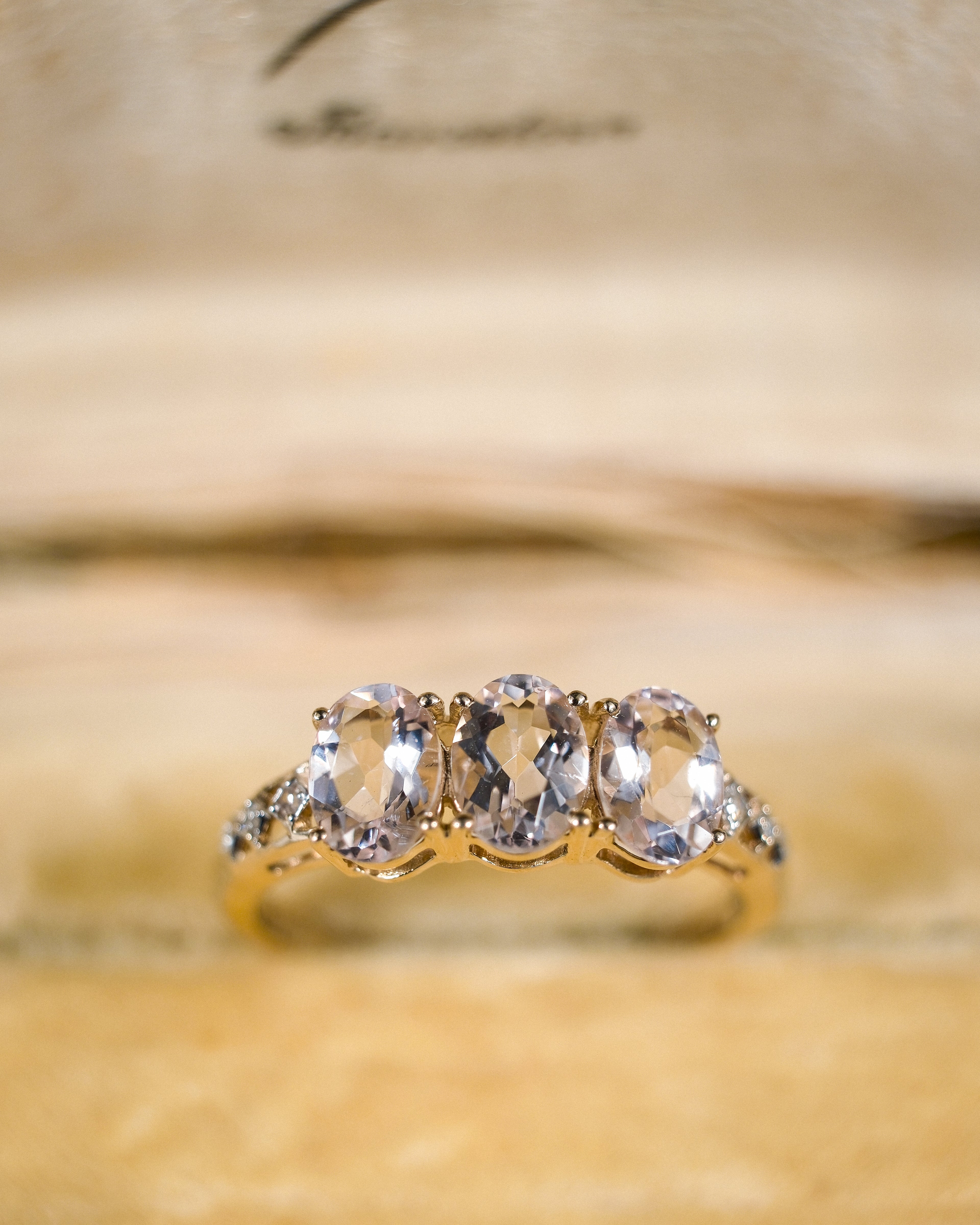 Genevieve • Vintage Morganiet & Diamant Dress Ring