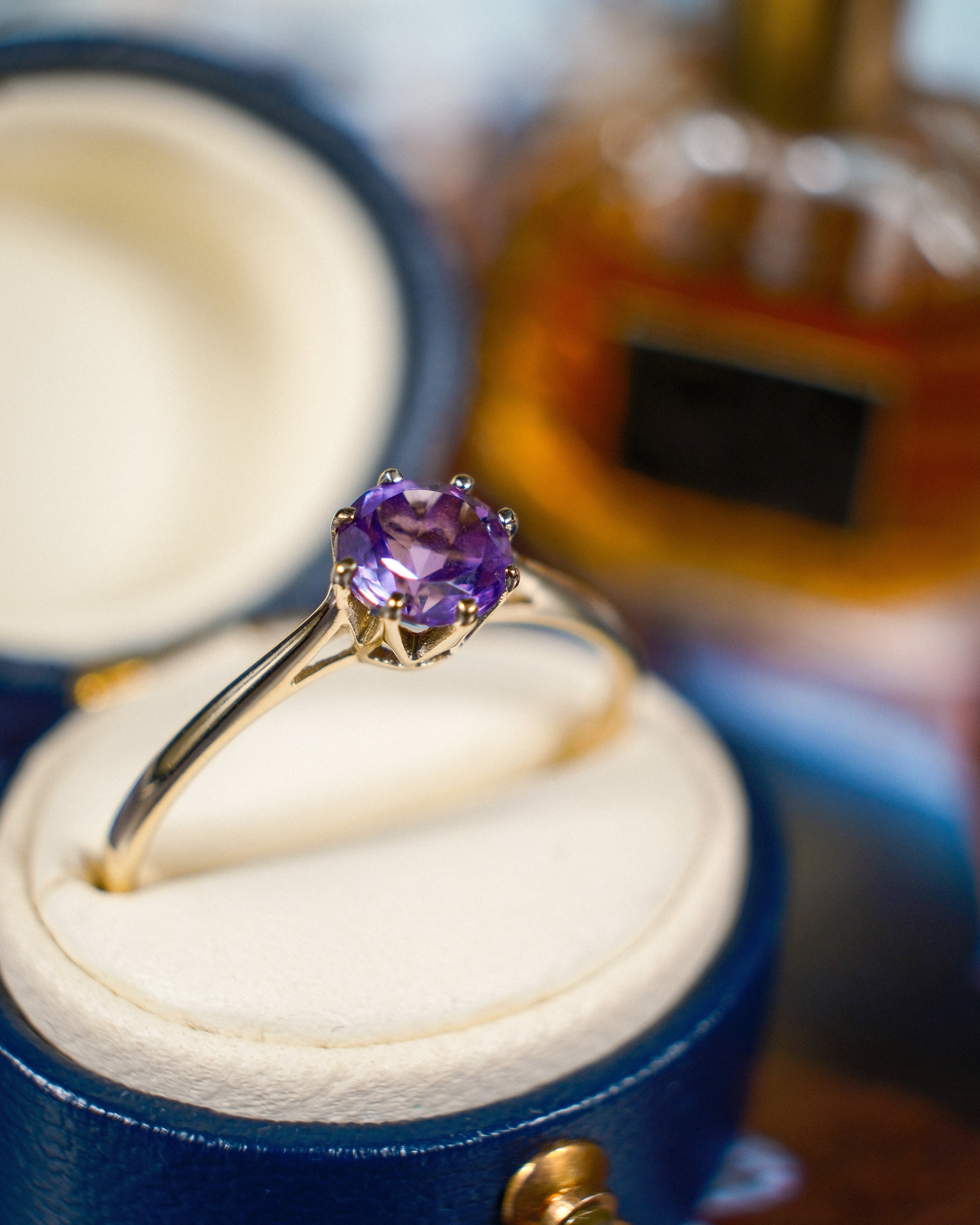 Maëlle • Vintage Amethist Solitaire Ring