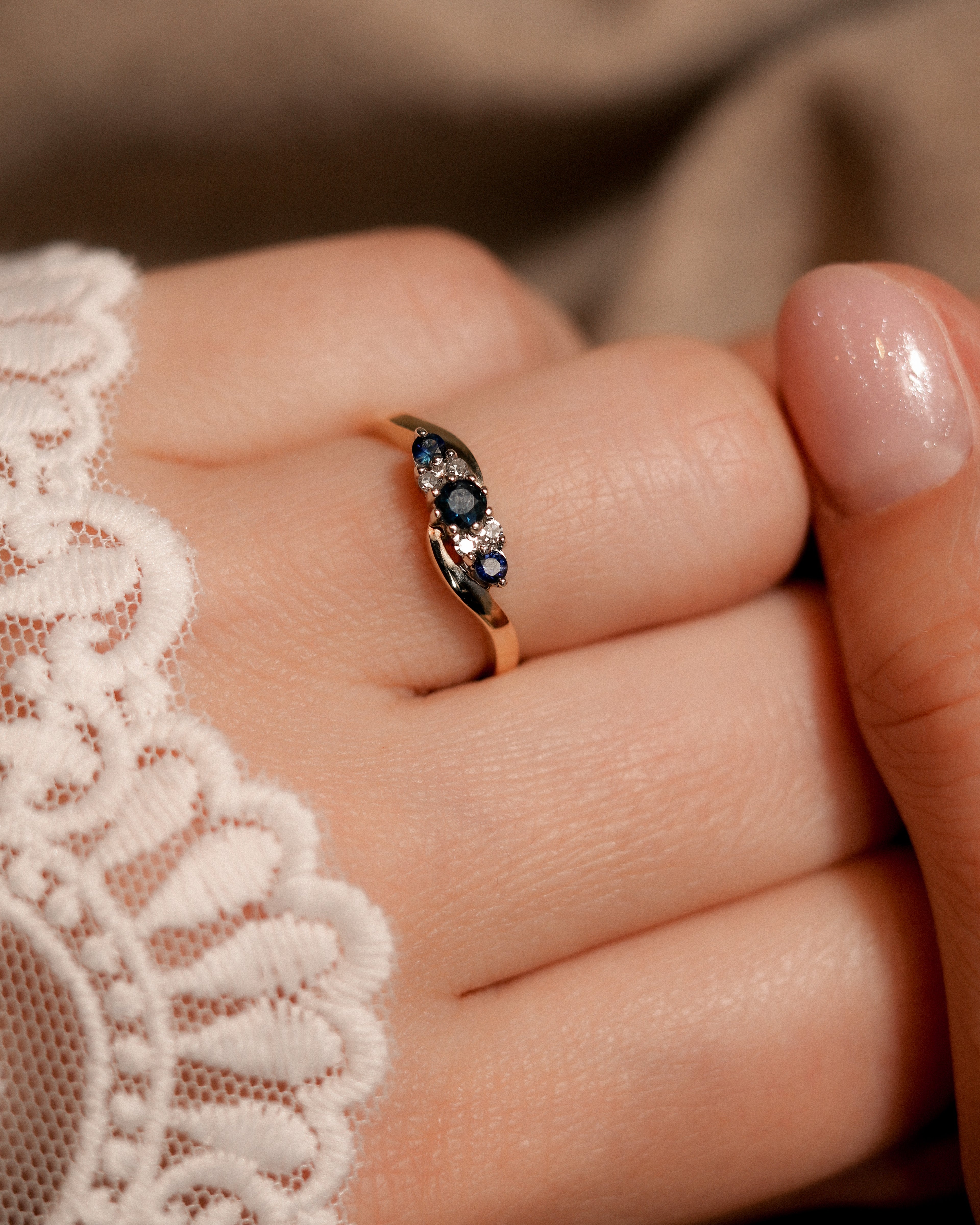 Sylviane • Vintage Saffier & Diamant Dress Ring