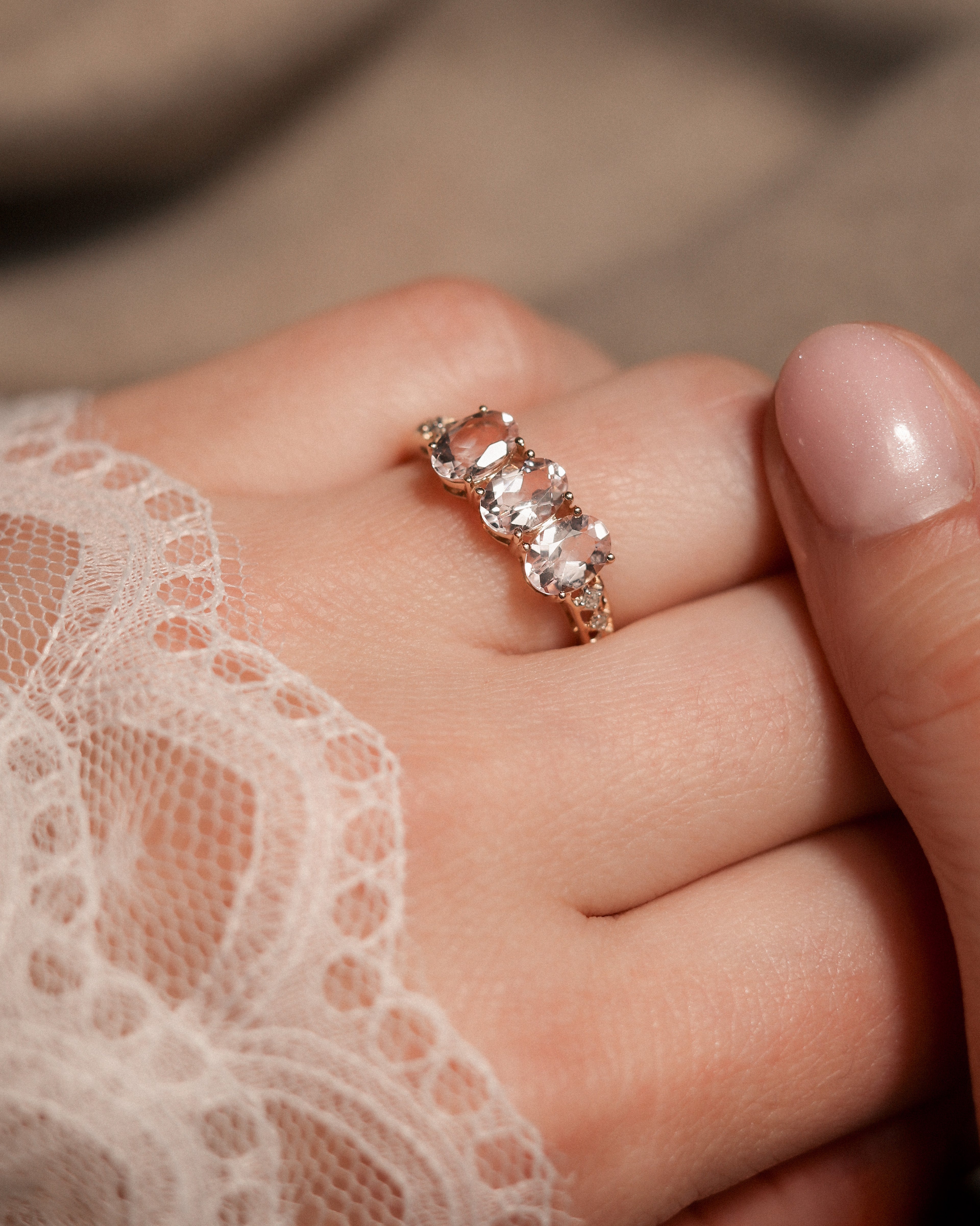 Genevieve • Vintage Morganiet & Diamant Dress Ring