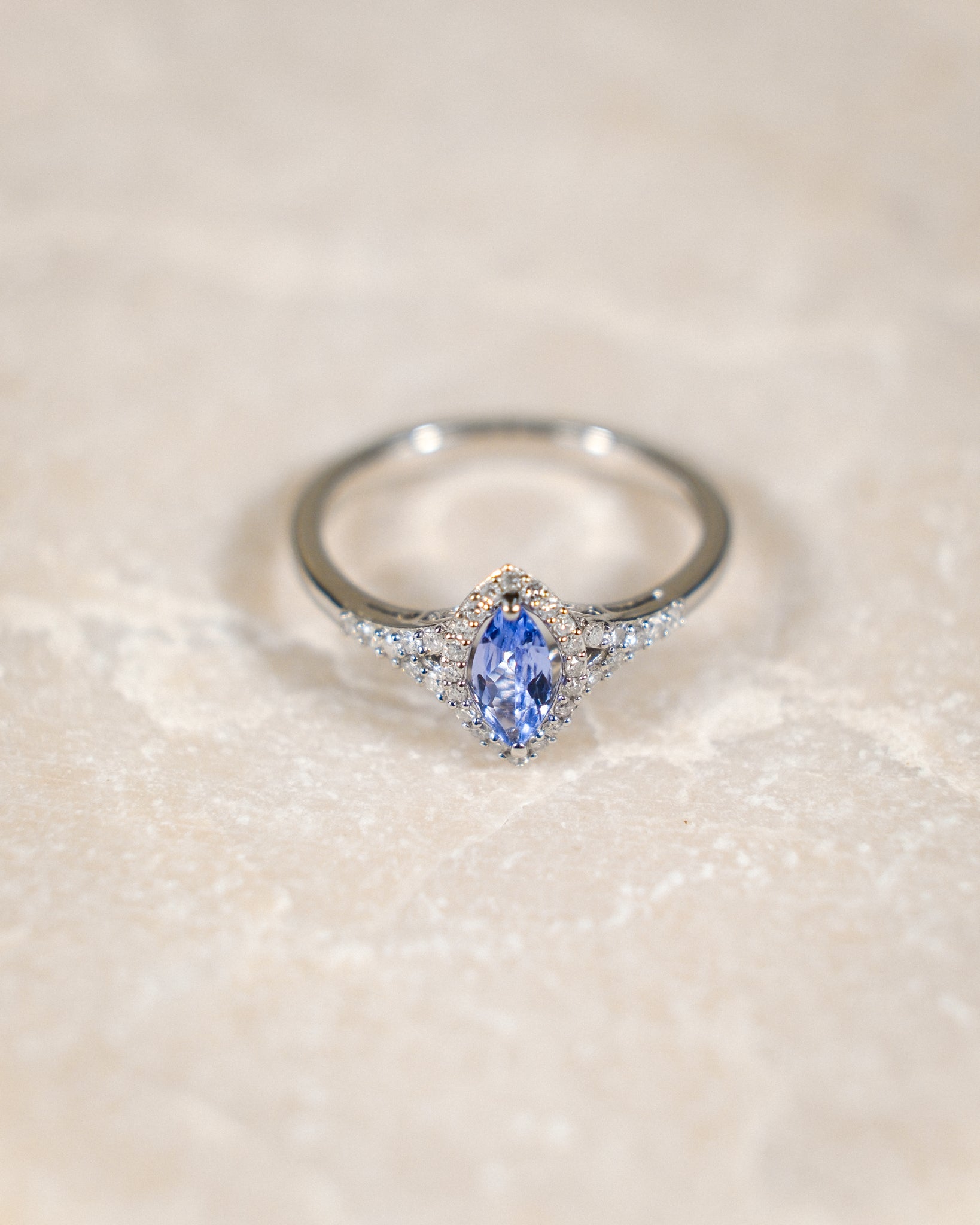 Celeste • Vintage Tanzaniet & Diamant Cluster