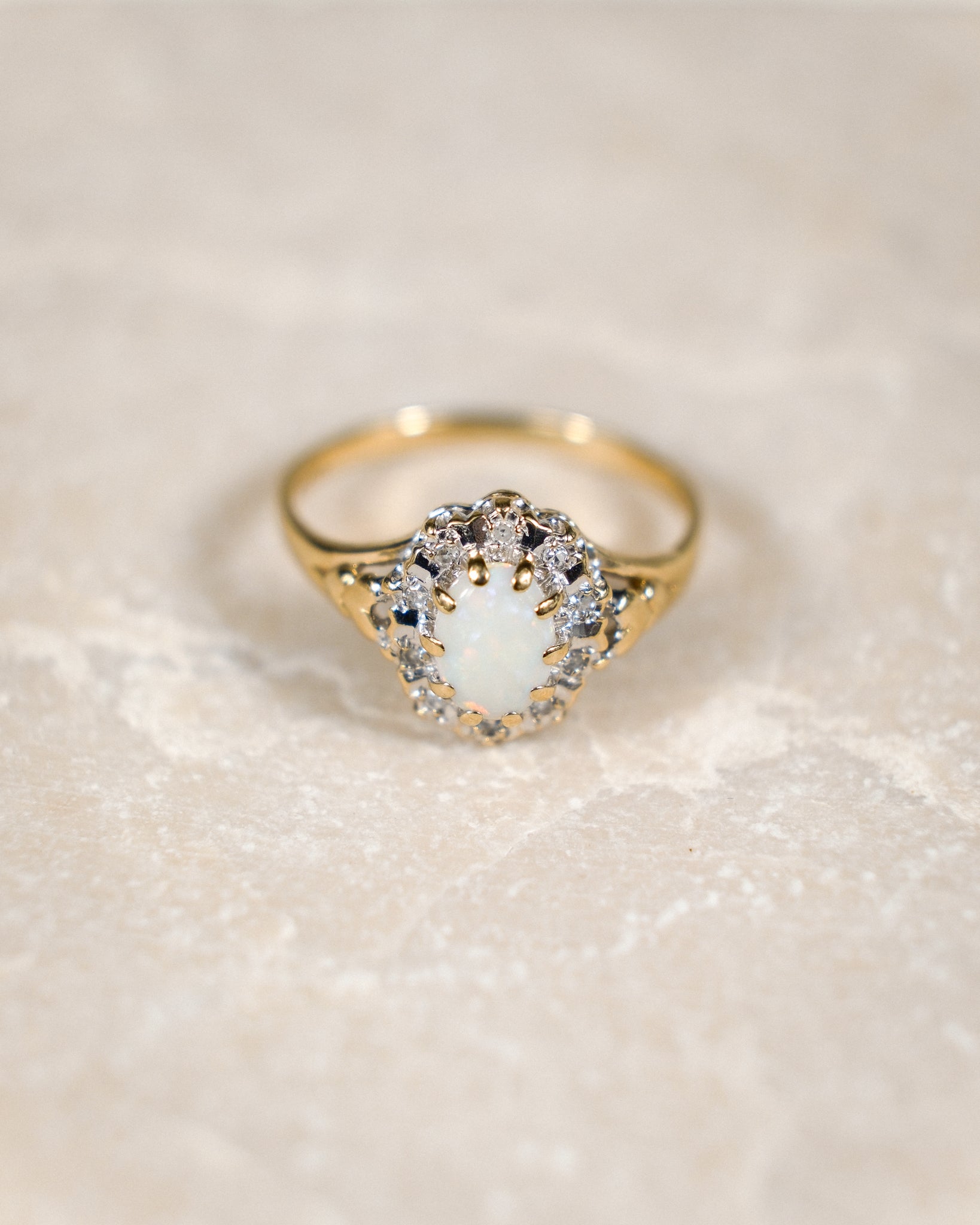 Delfina • Vintage Opaal & Diamant Cluster