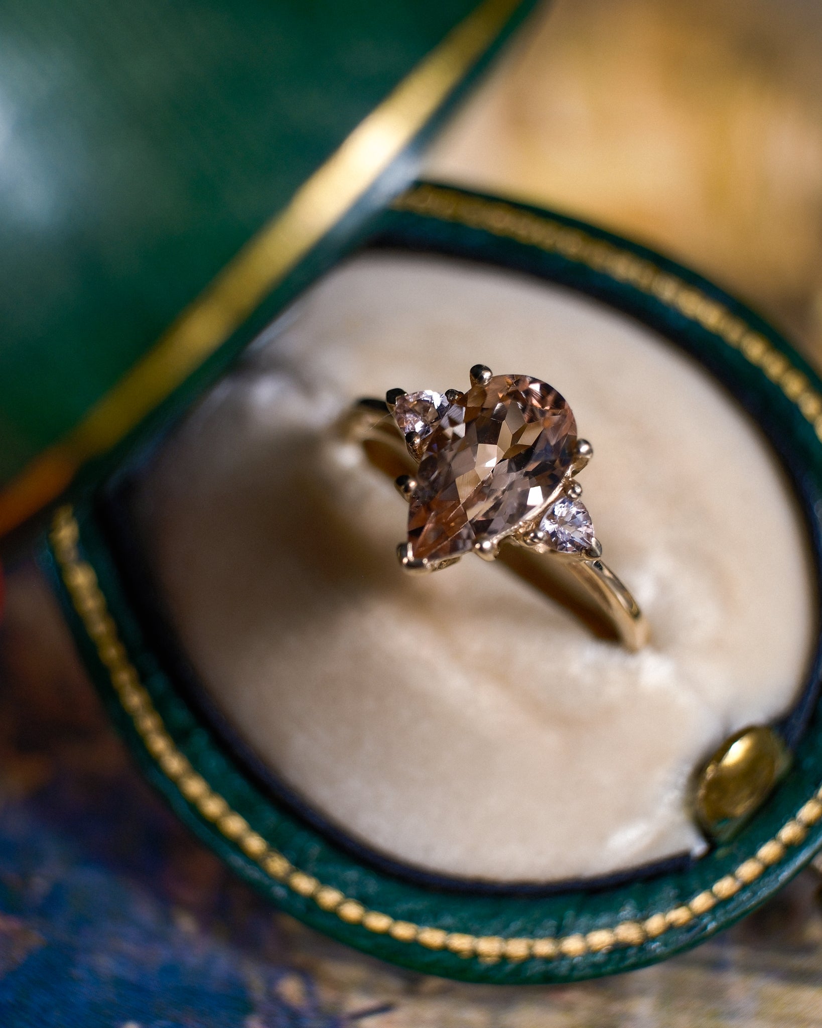 Valentina • Vintage Morganiet Solitair